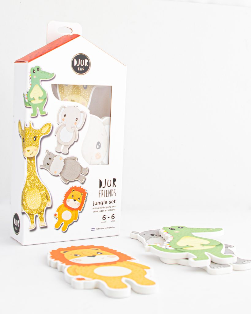Djur Kids es un proyecto que promueve el juego compartido en las edades de desarrollo. Una iniciativa que integra materiales nobles, reciclables, seguros con diseños cálidos, atemporales y reconfortantes.