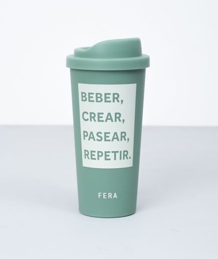 Vasos plásticos 500 ml. Tapa antiderrame