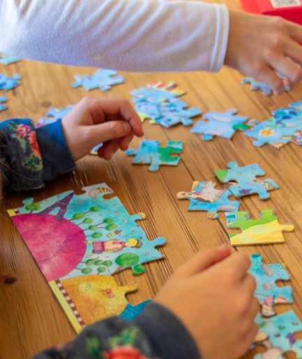 El mundo de María Elena Walsh - Rompecabezas x 77 piezas