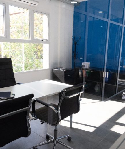 Interbook - Nuestras plantas