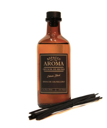 Difusor Ambiental 250 ml Línea Black Bayas de Grosellero Espacio Aroma