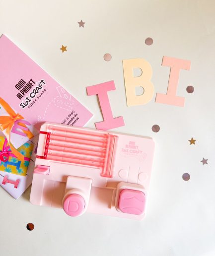 TABLERO CREADOR DE LETRAS Y NUMEROS